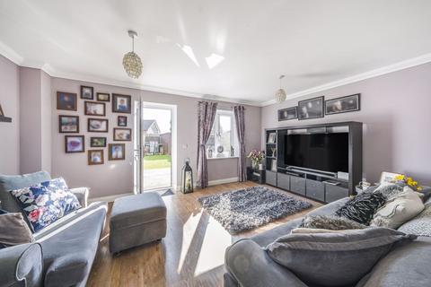 3 bedroom semi-detached house for sale - Locks Court, Wool, BH20.