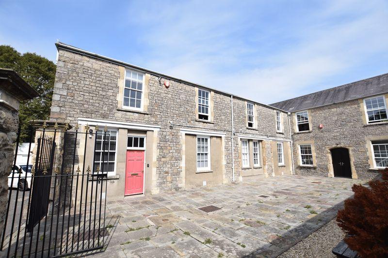 Period Offices to let in Clevedon Property £1,500 pcm (£346 pw)