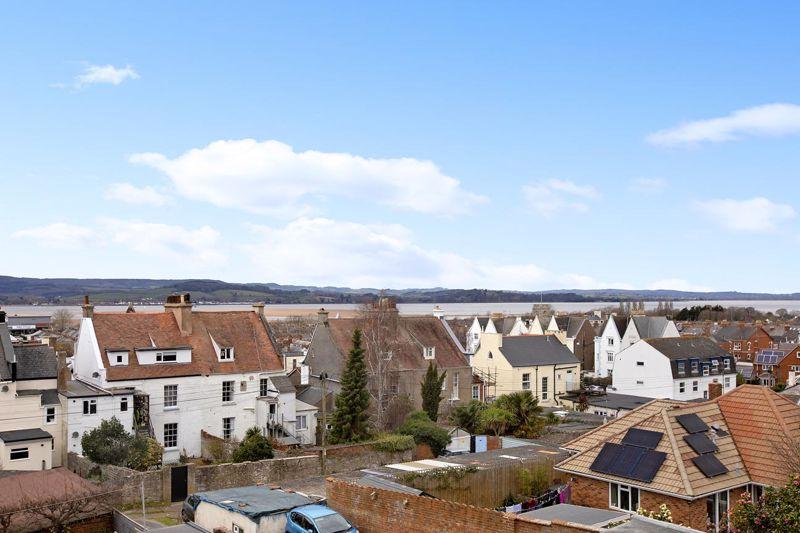 Albion Hill, Exmouth 5 bed detached house £550,000