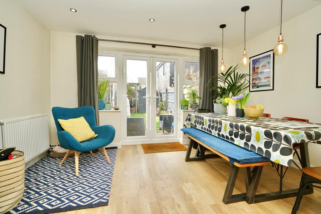 Stokes Drive, Godmanchester... 3 bed terraced house £340,000