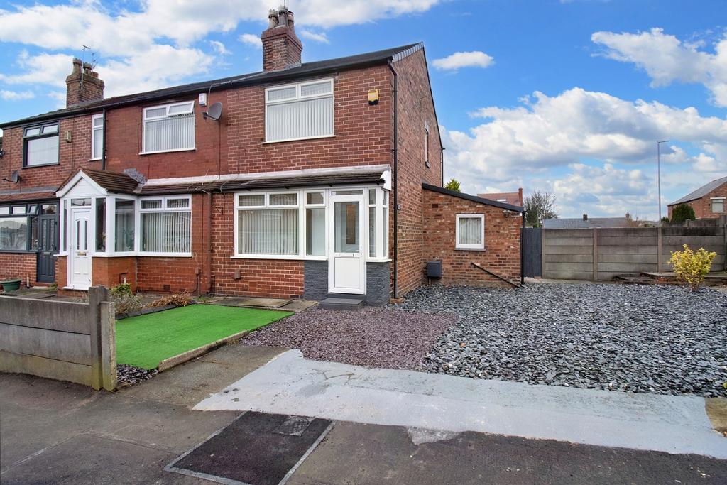 Litherland Crescent, St Helens, WA11 2 bed terraced house £150,000