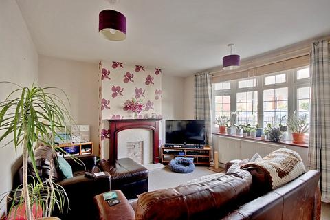 11 Coventry Avenue, Worcester, WR2 4LU