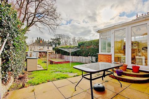 11 Coventry Avenue, Worcester, WR2 4LU