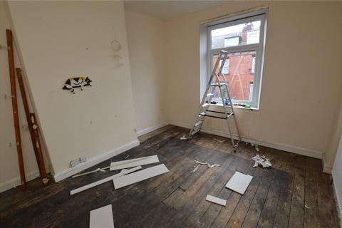 2 bedroom terraced house for sale - Harlech Avenue, Beeston, Leeds, West Yorkshire