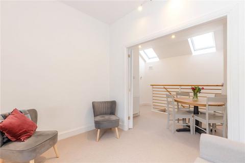 2 bedroom terraced house to rent, Dean Park Mews, Edinburgh, Midlothian