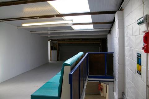 Industrial unit to rent - Imperial Park Industrial Estate, Rawreth Lane, Rayleigh , Essex, SS9 3SY