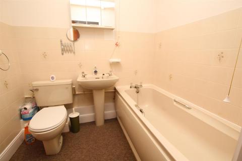 1 bedroom retirement property for sale, Uplands Road, Warley, Brentwood