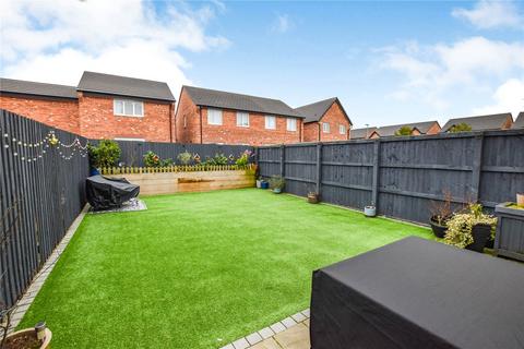6 Hewer Close, Pendlebury, Manchester, M27 8BT