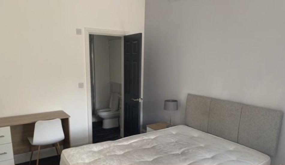 Cromwell Road, Eccles, Manchester 1 bed terraced house £500 pcm (£115 pw)