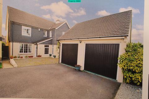 17 Beech Drive, Bodmin, PL31 1QA