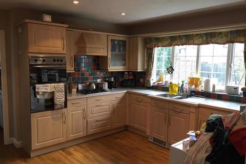 17 Beech Drive, Bodmin, PL31 1QA