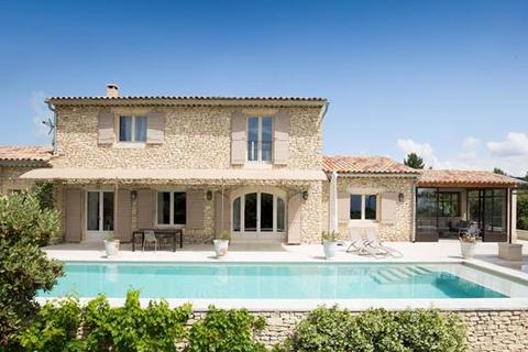 4 bedroom house, Gordes, Vaucluse, Provence-Alpes-Côte d`Azur