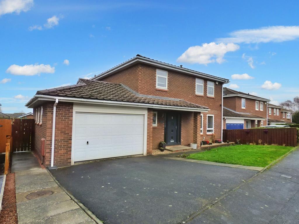 Mullen Drive, Ryton, Tyne and Wear, NE40 3JS 4 bed detached house for sale £390,000