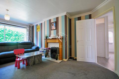 39 Dukes Close, Ashford, TW15 1BQ