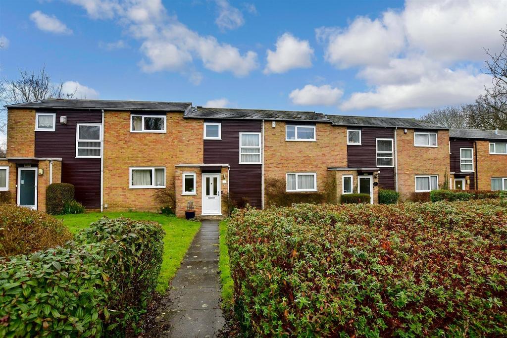 Capelands, New Ash Green, Longfield, Kent 4 bed terraced house for sale