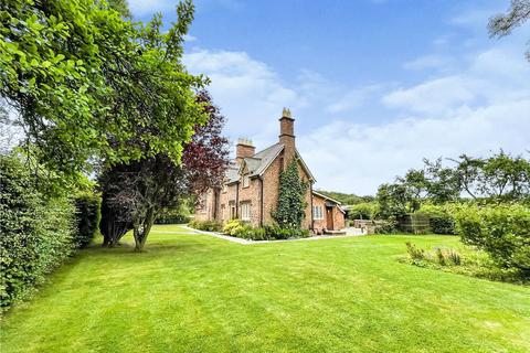 4 bedroom detached house for sale, Straight Mile, Poulton, Chester, CH4