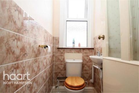 1 bedroom in a house share to rent, Birchfield Road