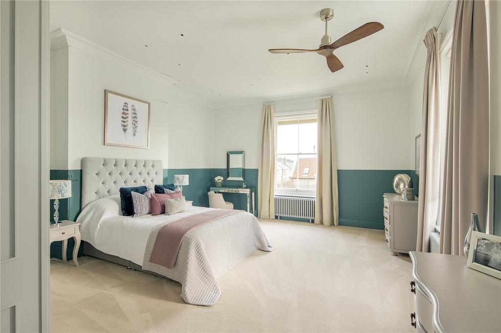 Main Bedroom
