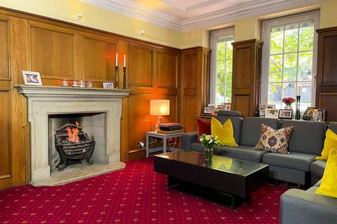 7 bedroom detached house to rent, Priory Lane, Roehampton, London, SW15