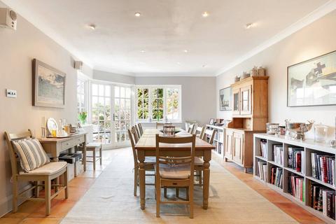 7 bedroom detached house to rent, Priory Lane, Roehampton, London, SW15