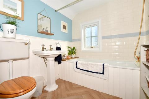 2, Carylls Cottages Faygate Lane, Faygate, Horsham, RH12 4SQ
