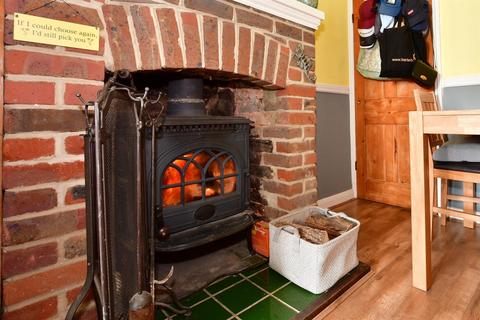 2, Carylls Cottages Faygate Lane, Faygate, Horsham, RH12 4SQ
