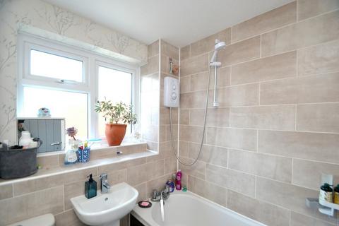 8 Baker Road, Shotley Gate, Ipswich, IP9 1RT