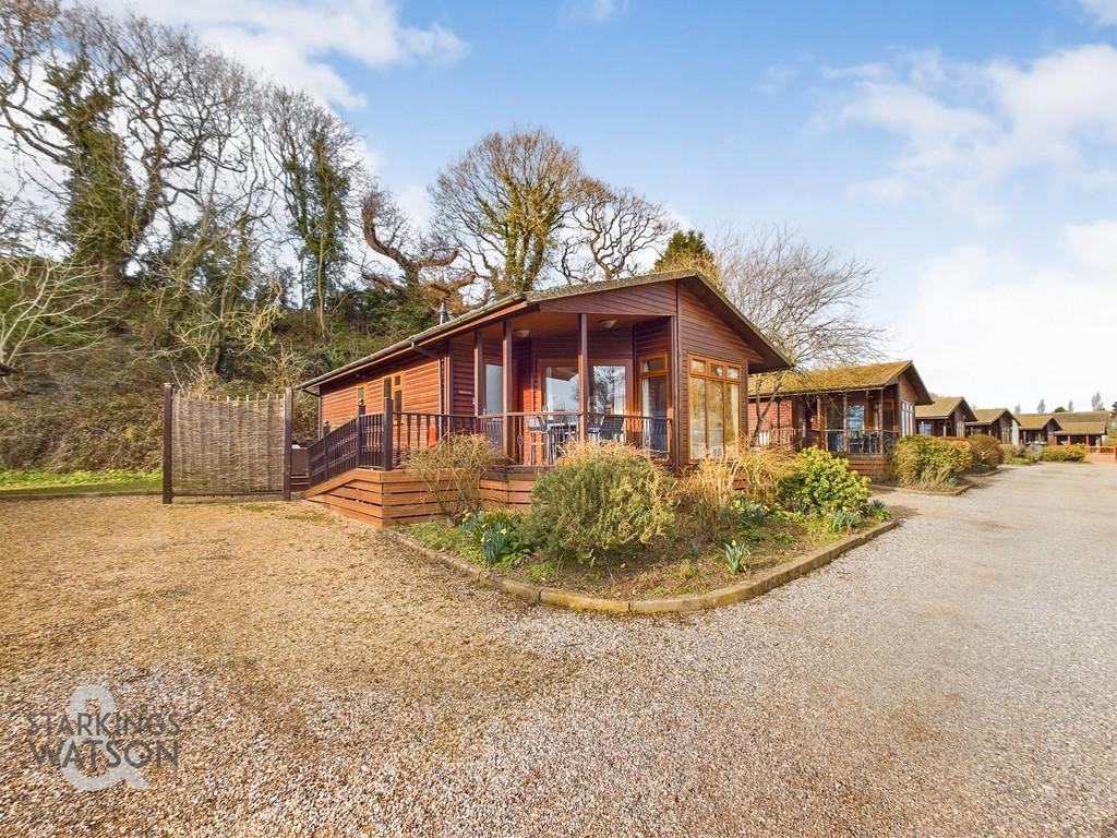 Thurlton, Staithe Road, Burgh St. Peter, Beccles 2 bed chalet for sale