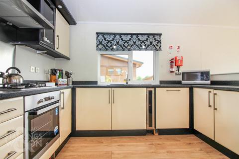 1 bedroom chalet for sale, Earsham, Staithe Road, Burgh St. Peter, Beccles