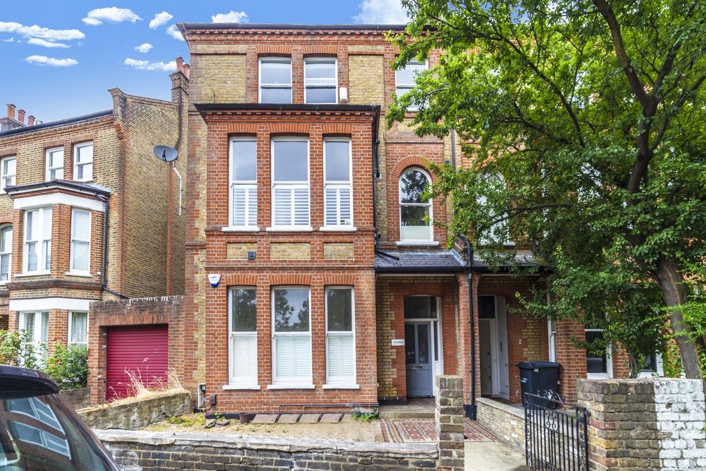 Windmill Drive, Clapham, London, UK, SW4 2 bed apartment £695,000