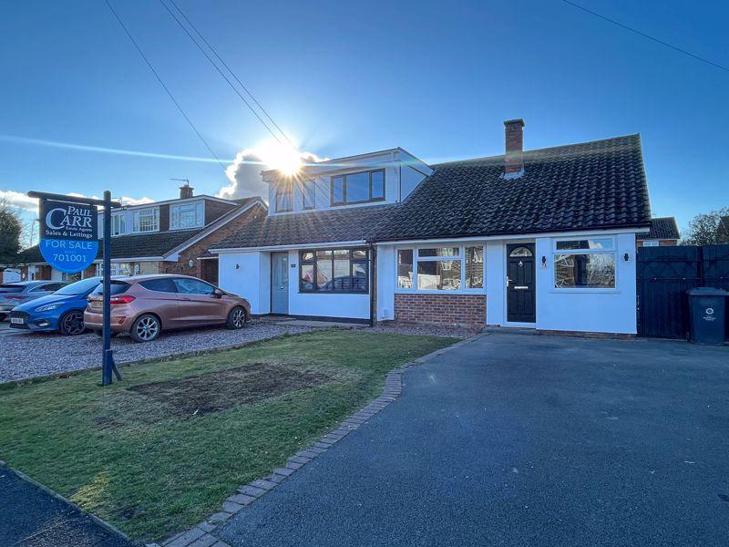 Tower View Road, Great Wyrley, WS6 6HF 4 bed semidetached bungalow for