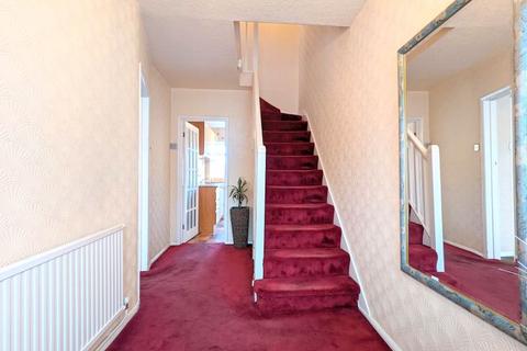 13 Spinney Drive, Feltham, TW14 8PL