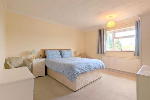 13 Spinney Drive, Feltham, TW14 8PL