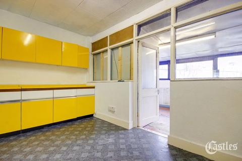26 Rusper Road, London, N22 6RA