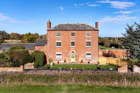 5 bedroom equestrian property for sale, Aylton, Ledbury HR8 2RQ