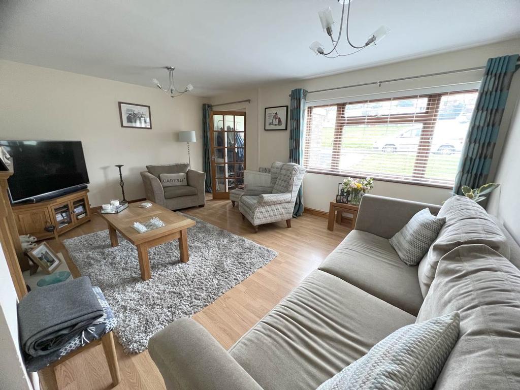 Rhoshendre, Waunfawr, Aberystwyth 3 bed semidetached house £325,000