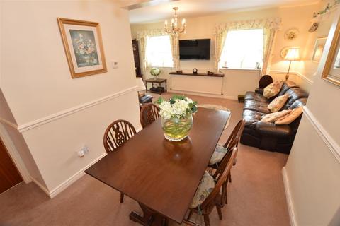 1 bedroom apartment for sale, Flat 4, Waterforth House, Carlton, Coverdale