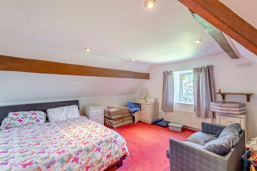 8555633-interior04.jpg