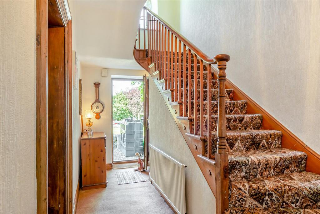8555633-interior18.jpg