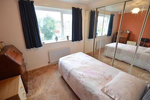 8 Maple Close, Catterick Garrison, DL9 4HD