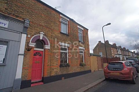 2 bedroom house for sale - Newbury Road, London