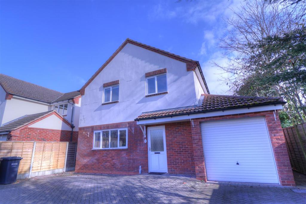 Fields Close, Badsey 3 bed detached house £1,095 pcm (£253 pw)