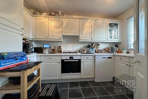 62 Bentley Drive, Church Langley, Harlow, CM17 9PA