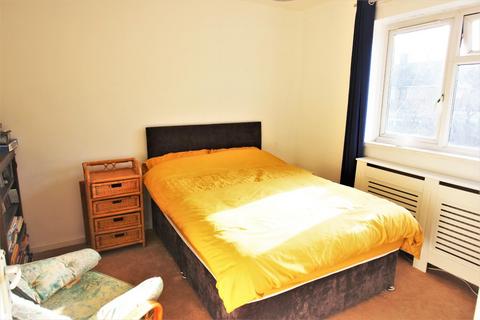 17 Devenish Road, London, SE2 9DA