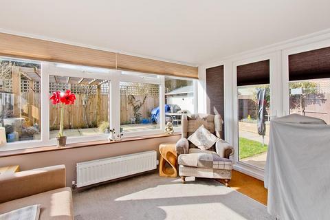 3 Cranborne Gardens, Crowborough, TN6 1FA