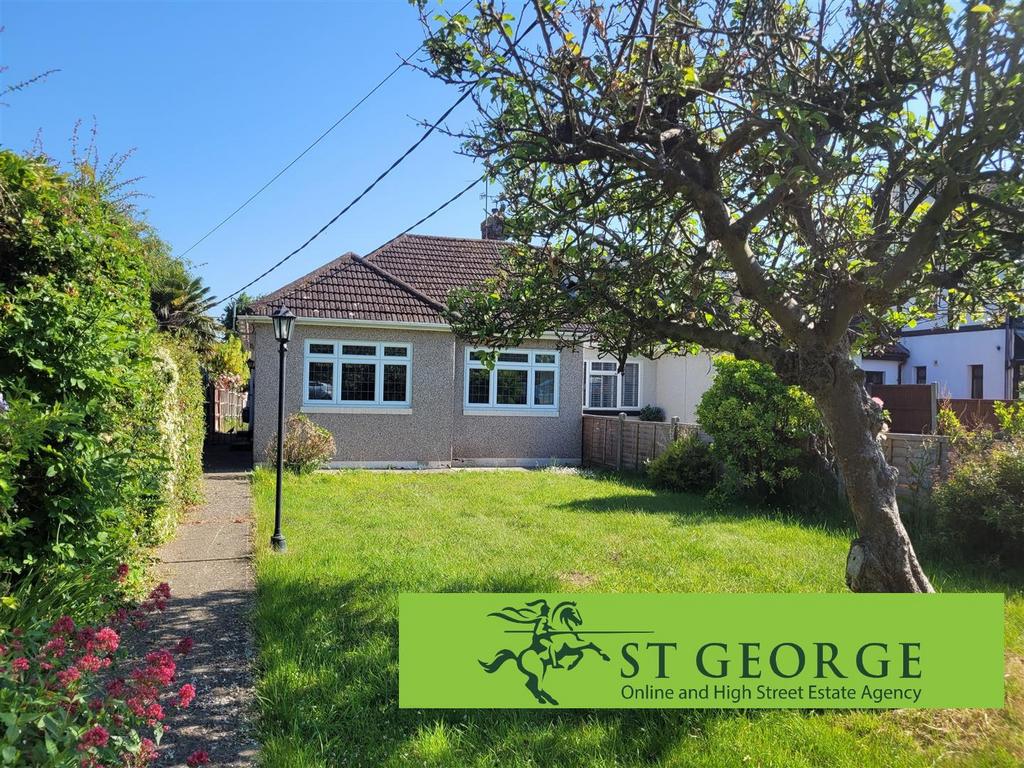 Alexandra Road, Rayleigh 2 bed bungalow £425,000