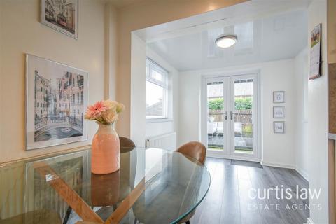 7 Faroes Close, Blackburn, BB2 3EL