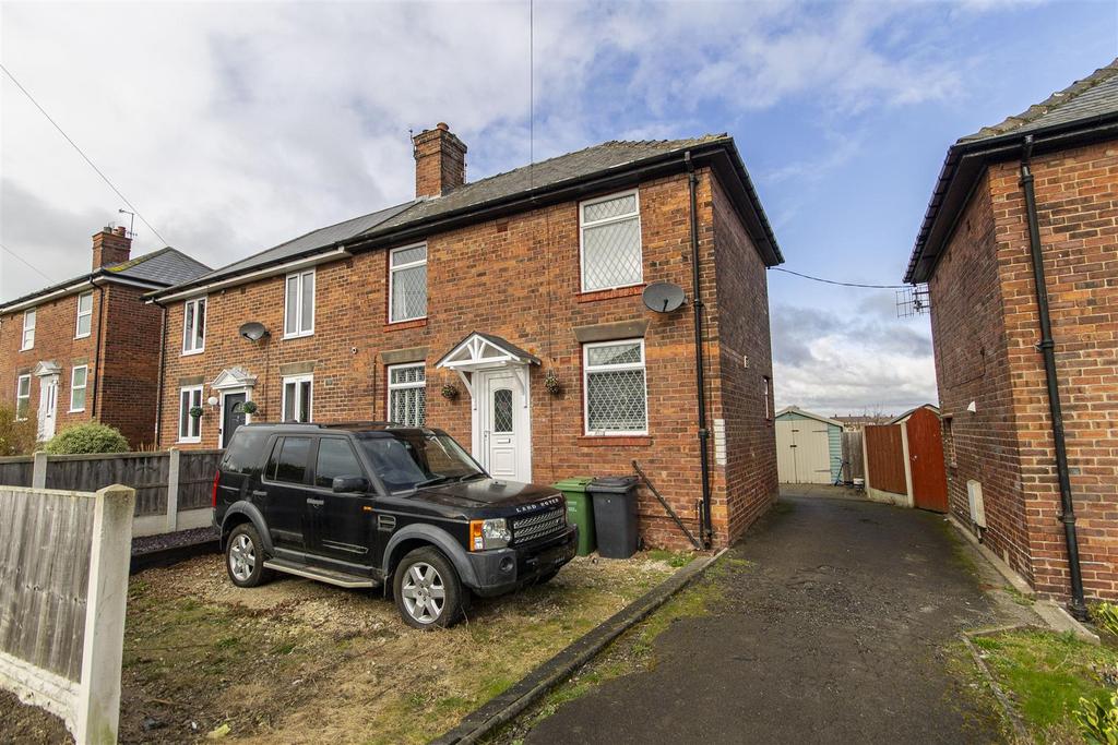 Gloucester Road, Chesterfield 3 bed semidetached house £199,950