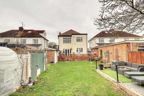 24 Barnwood Avenue, Gloucester, GL4 3AH