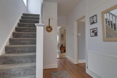 24 Barnwood Avenue, Gloucester, GL4 3AH